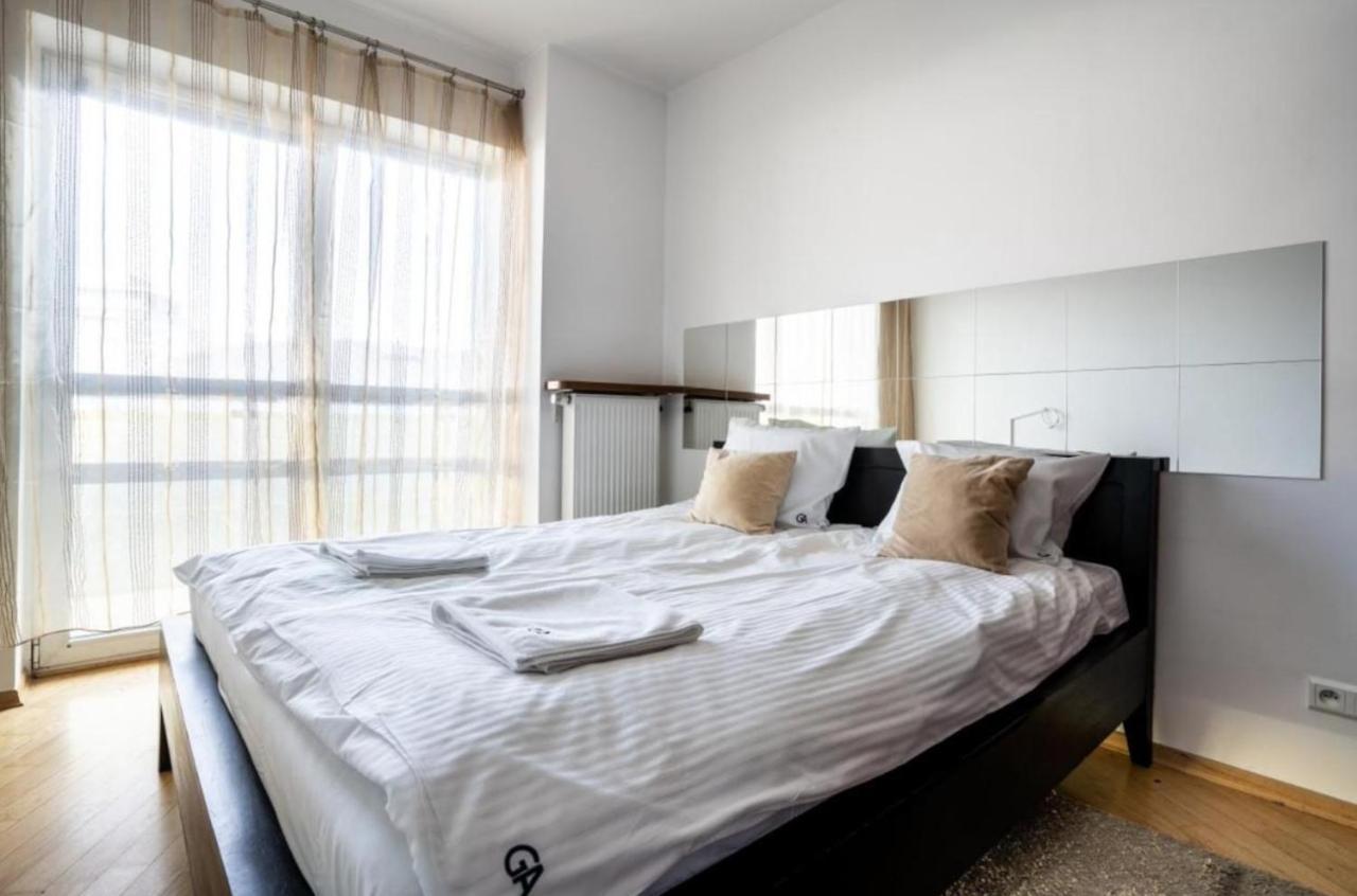 Golden Apartments Warsaw - Big And Bright Apartment In Platinum Towers- Browary- Grzyb61A Esterno foto
