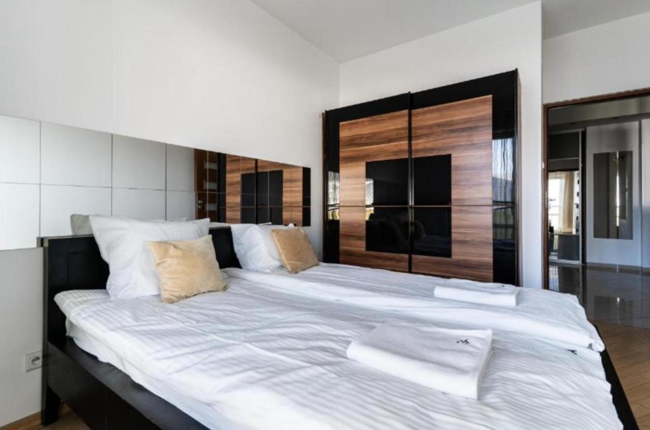 Golden Apartments Warsaw - Big And Bright Apartment In Platinum Towers- Browary- Grzyb61A Esterno foto